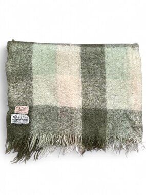 Vintage Glen Cree Scotland Mohair Blanket 40x60” Green Beige Plaid Trimingham’s